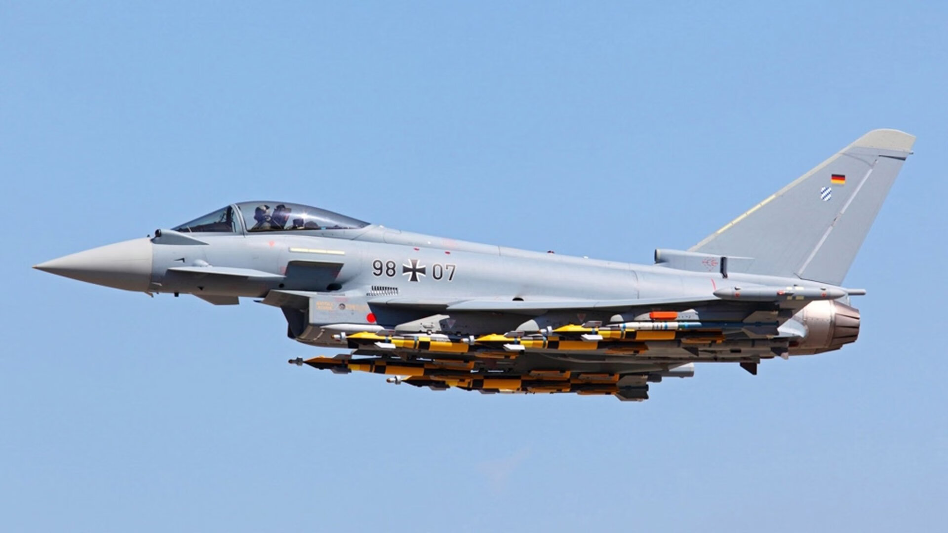 随机欧冠“最精彩的团队配合”：艺术与力量的完美结合，欧冠各个球队的口号