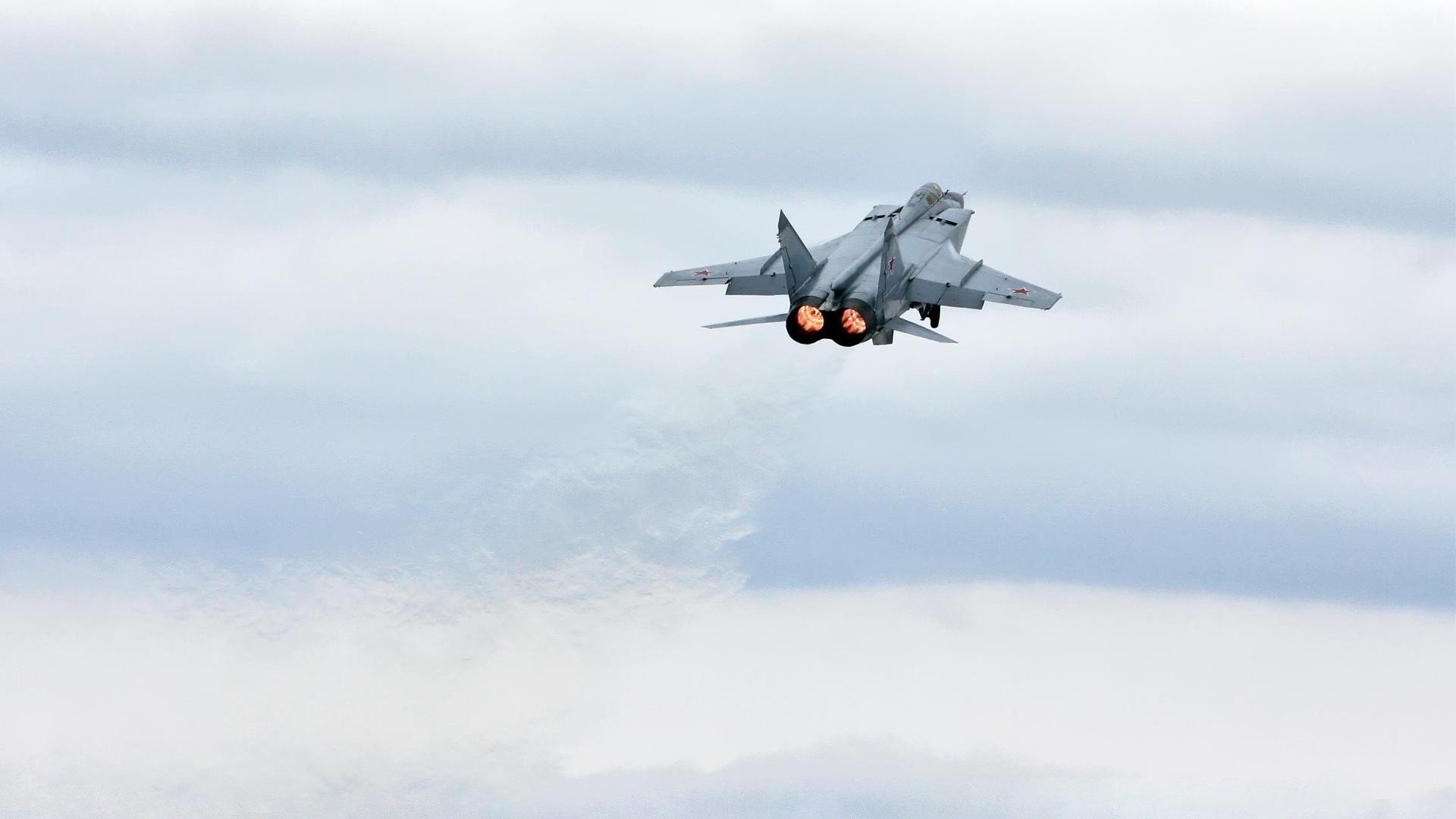 JIUYOU GAMING-国际青少年足球合作项目持续深化，推动全球足球青训体系一体化